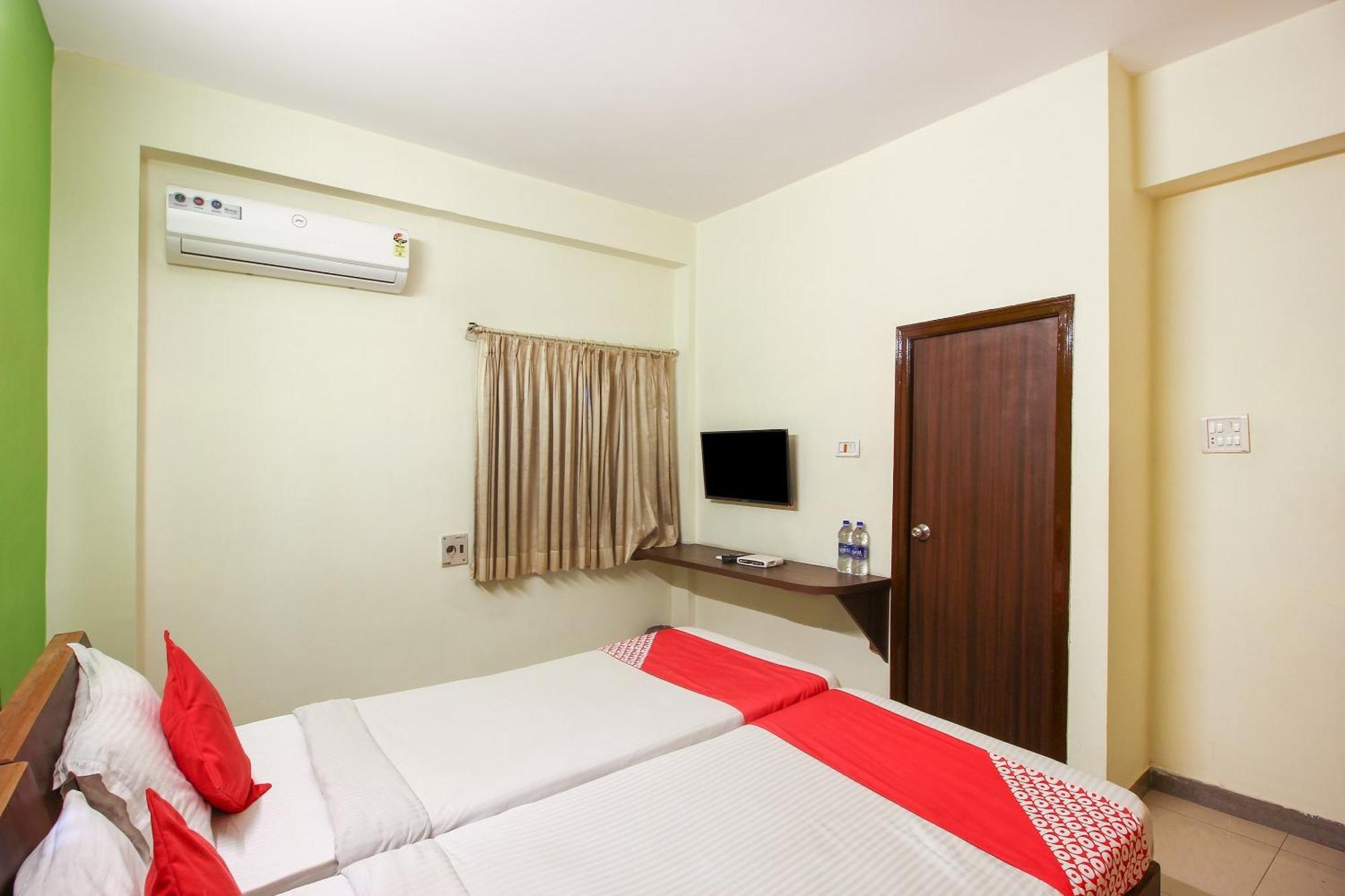 Super Collection O Begumpet Formerly Alpine Glow Sunrise Hyderabad Exterior foto