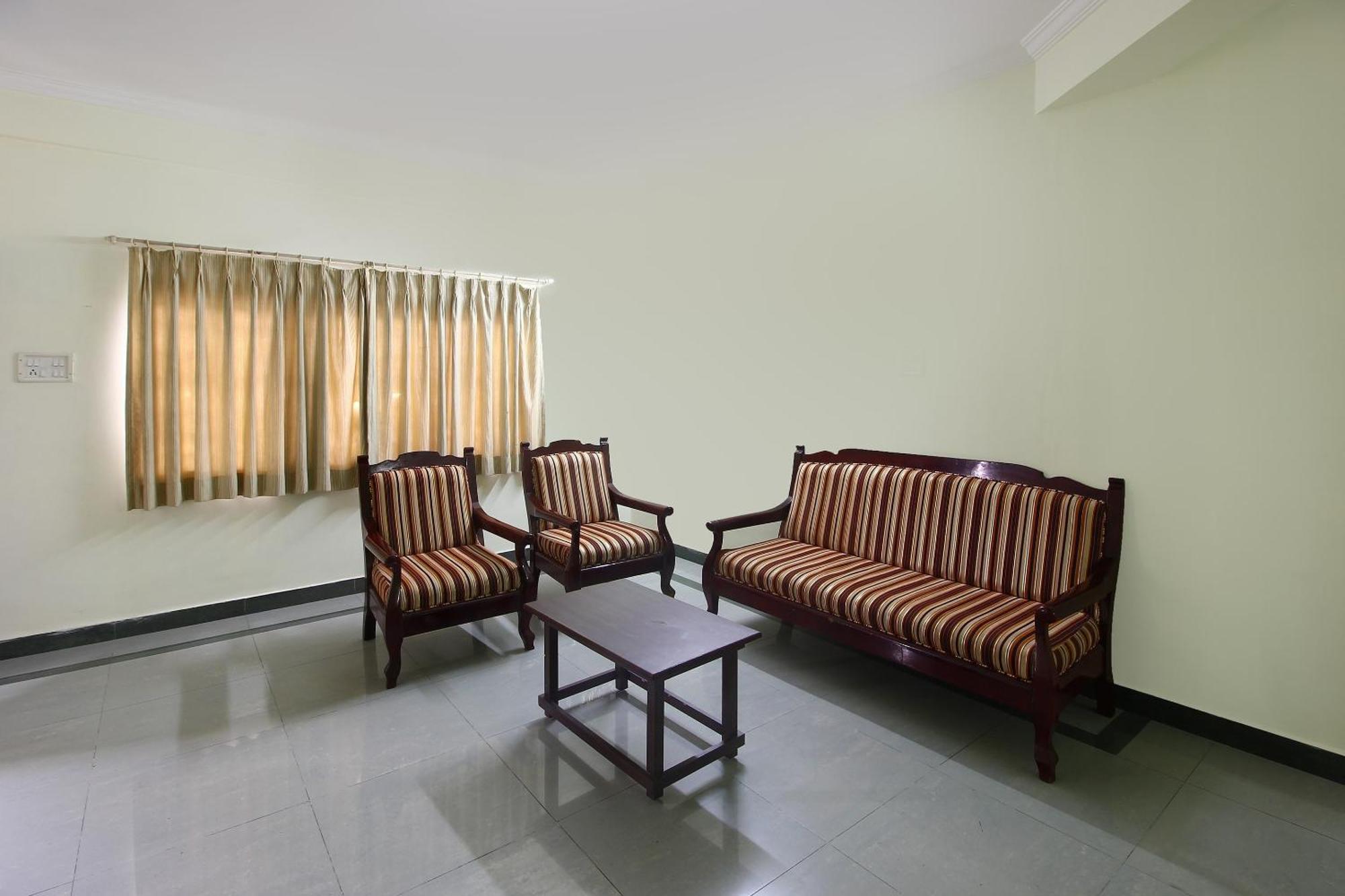 Super Collection O Begumpet Formerly Alpine Glow Sunrise Hyderabad Exterior foto