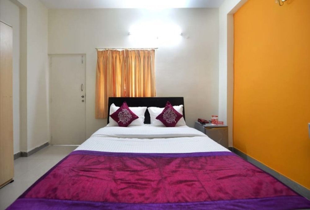 Super Collection O Begumpet Formerly Alpine Glow Sunrise Hyderabad Exterior foto
