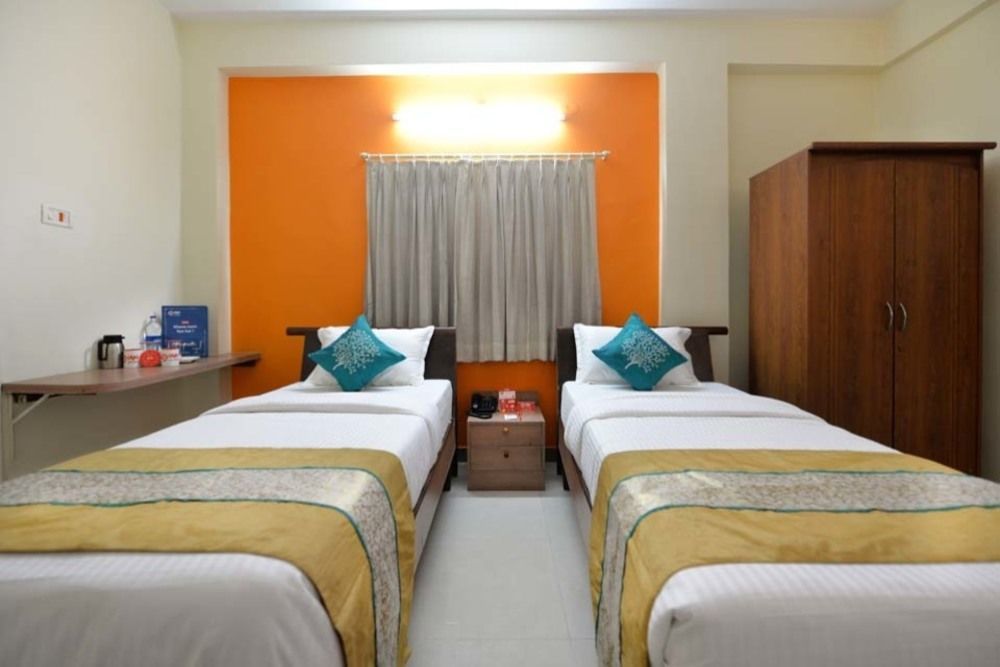 Super Collection O Begumpet Formerly Alpine Glow Sunrise Hyderabad Exterior foto